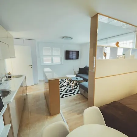 Feel - Old Town With Parking アパート サラエヴォ