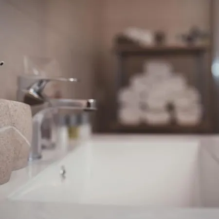 Feel - Old Town With Parking Apartamento Saraievo